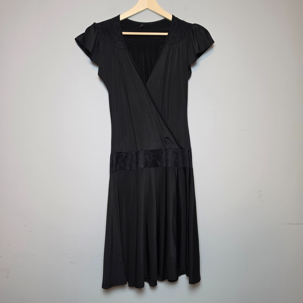 RK Lace Trim Drop Waist Surplice Wrap Dress Black Medium Short Sleeve V-Neck LBD